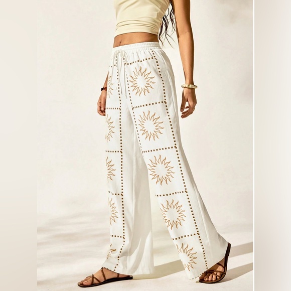 Boho Celestial Sun Print Pants - Picture 4 of 7